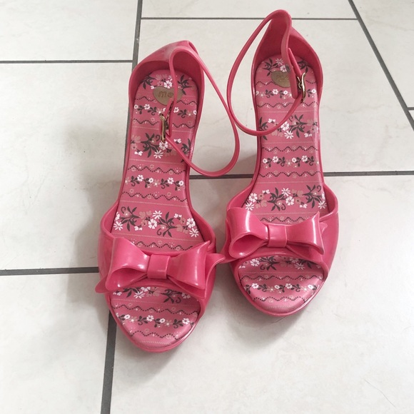Melissa | Pink Pumps - Picture 3 of 7